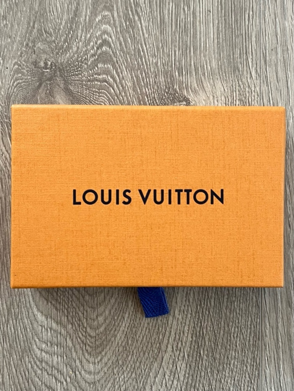 Louis Vuitton Box (BB73)